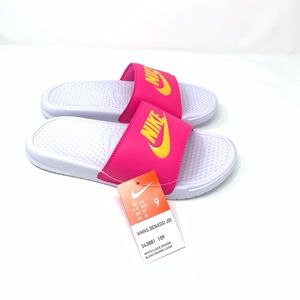 NWT NIKE BENASSI JDI SLIDES SIZE 9